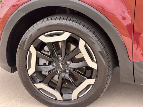 Used 2024 Kia Telluride S w/ S Sunroof Package AWD/4WD image 9