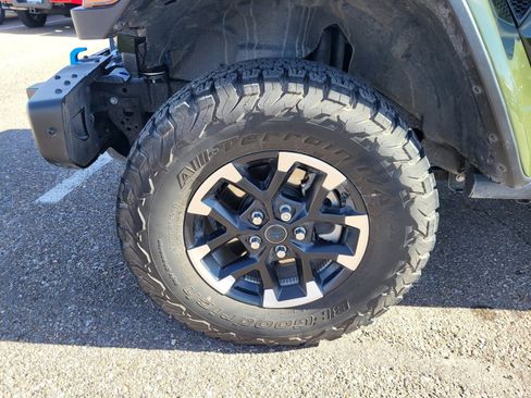 Used 2024 Jeep Wrangler Unlimited Rubicon 4xe image 26