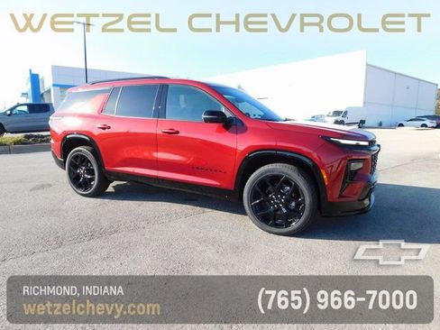 New 2026 Chevrolet Traverse RS w/ LPO, Floor Liner Package image 1