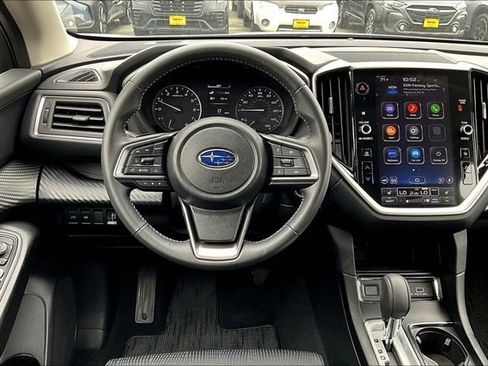 Used 2024 Subaru Ascent Premium w/ Convenience Package image 6