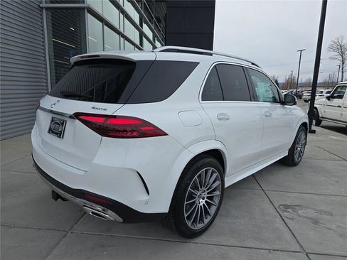 New 2026 Mercedes-Benz GLE 450 4MATIC image 3