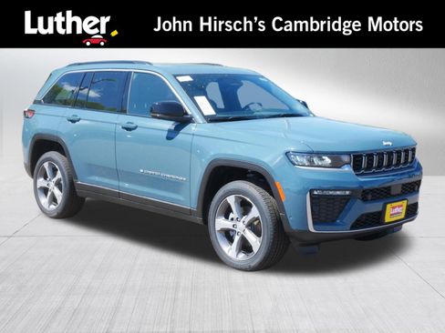 New 2026 Jeep Grand Cherokee Limited w/ Luxury Tech Group II AWD/4WD image 1