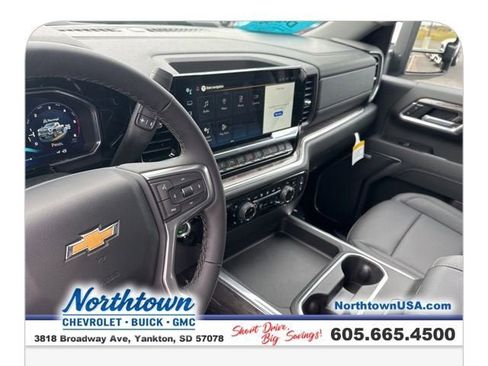 New 2026 Chevrolet Silverado 2500 LTZ w/ LTZ Convenience Package image 15