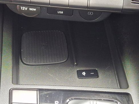Certified 2025 Hyundai Elantra Sport FWD image 24