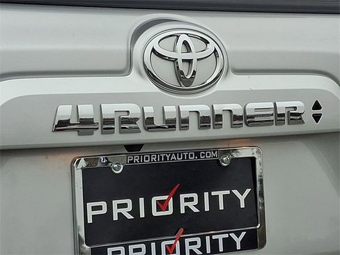 Used 2023 Toyota 4Runner SR5 image 29