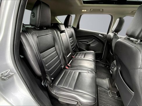 Used 2019 Ford Escape Titanium AWD/4WD image 23