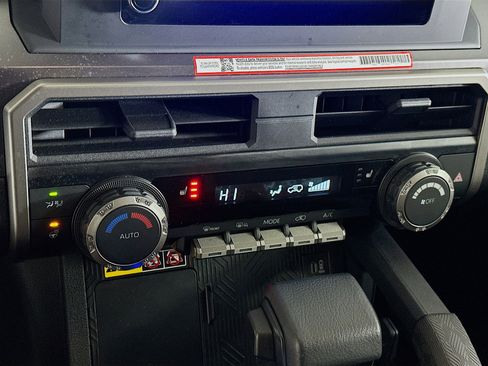 Used 2025 Toyota 4Runner TRD Off Road image 24