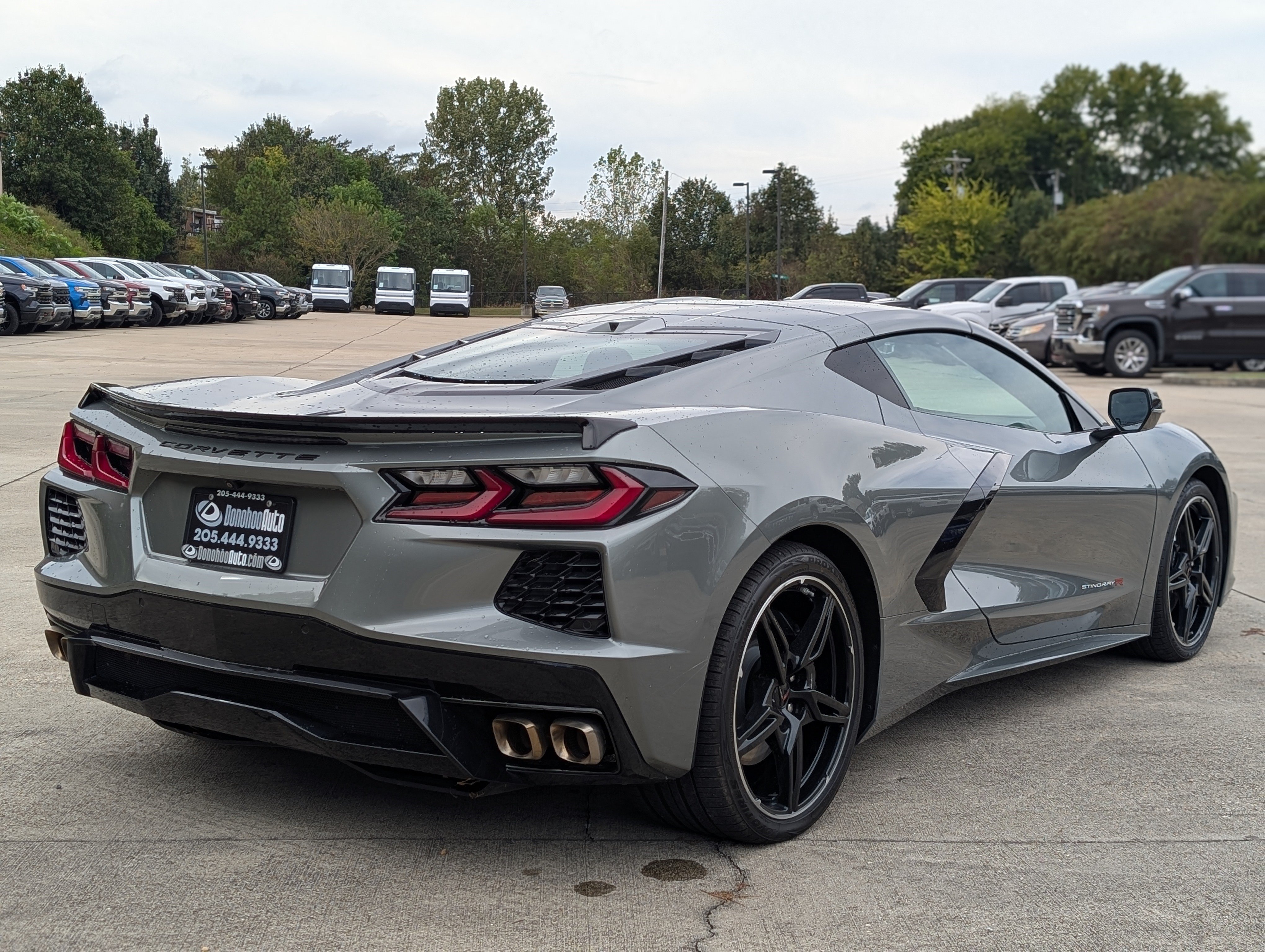 Used 2024 Chevrolet Corvette Stingray Preferred Cpe RWD image 9