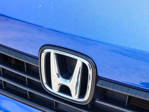 Used 2022 Honda Civic Sport image 4