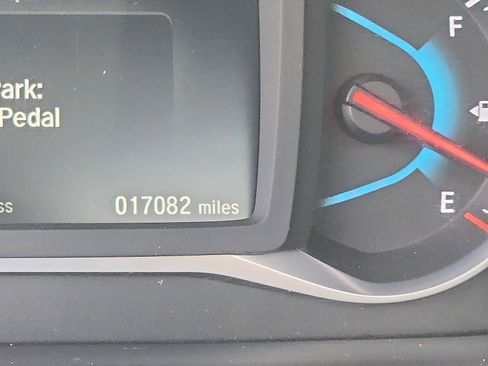 Certified 2022 Honda Pilot Special Edition image 18