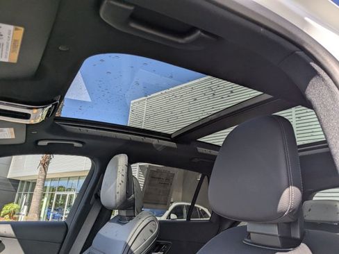 Used 2026 Mercedes-Benz GLC 300 4MATIC image 15