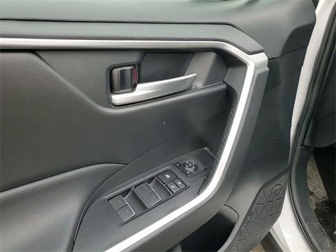 Certified 2024 Toyota RAV4 XLE image 10