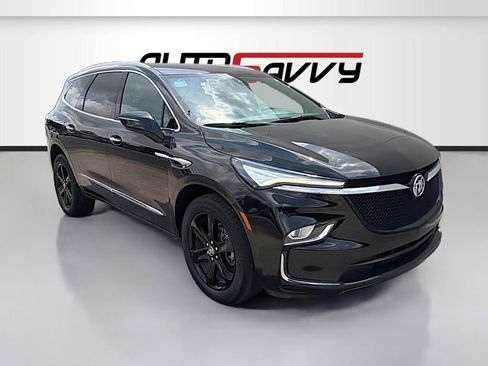 Used 2023 Buick Enclave Essence w/ Sport Touring Edition FWD image 1