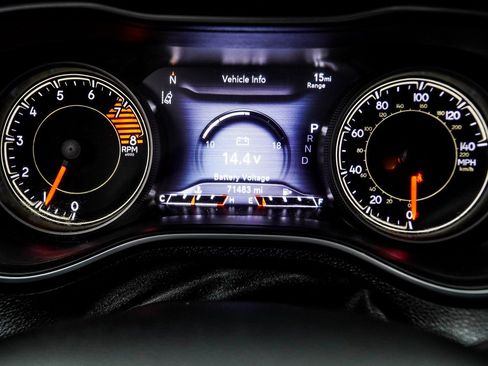 Used 2021 Jeep Cherokee Limited w/ Elite Package image 29