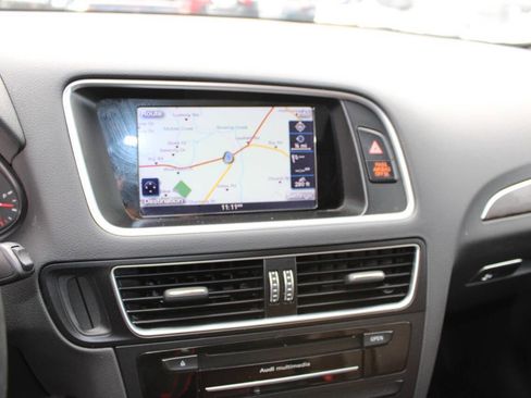 Used 2016 Audi Q5 2.0T Premium Plus w/ Technology Package image 15