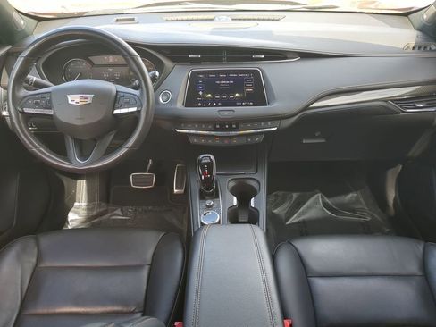 Used 2023 Cadillac XT4 Sport image 14