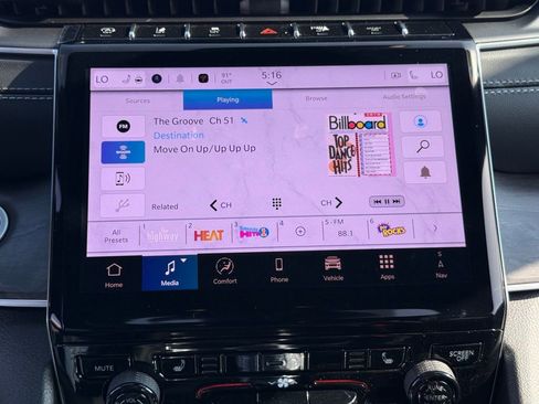 New 2025 Jeep Grand Cherokee L Limited w/ Black Appearance Package image 24