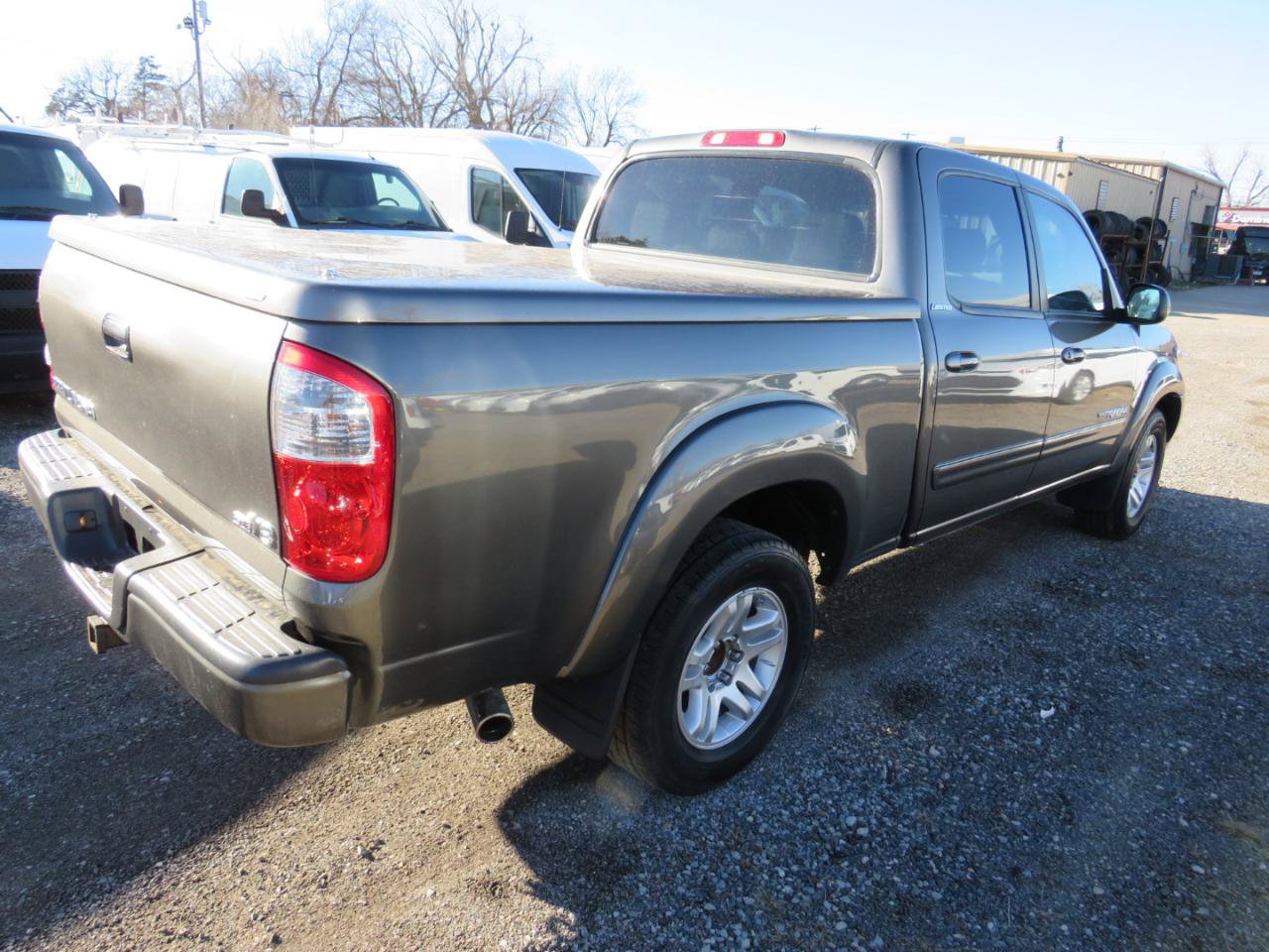 Used 2006 Toyota Tundra Limited RWD image 4