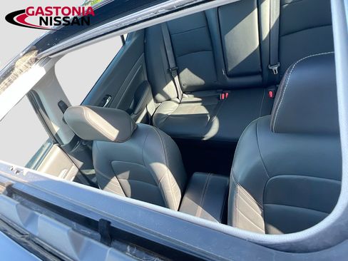 Used 2024 Nissan Altima 2.5 SR w/ SR Premium Package FWD image 30