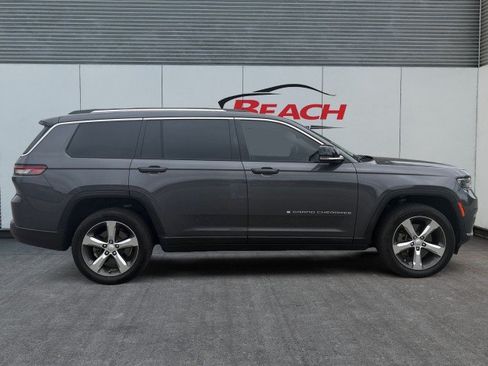 Used 2021 Jeep Grand Cherokee L Limited w/ Trailer Tow Group (B) AWD/4WD image 9