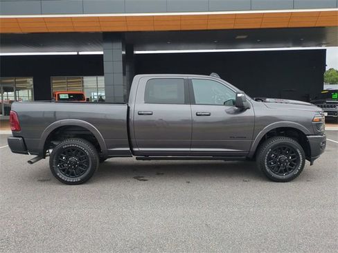 New 2025 RAM 3500 Limited image 3