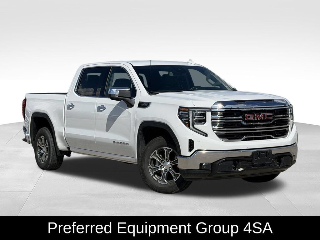 Used 2026 GMC Sierra 1500 SLT RWD image 2