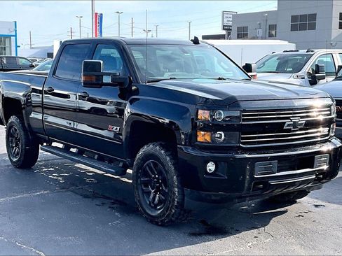 Used 2016 Chevrolet Silverado 2500 LT w/ Midnight Edition AWD/4WD image 1