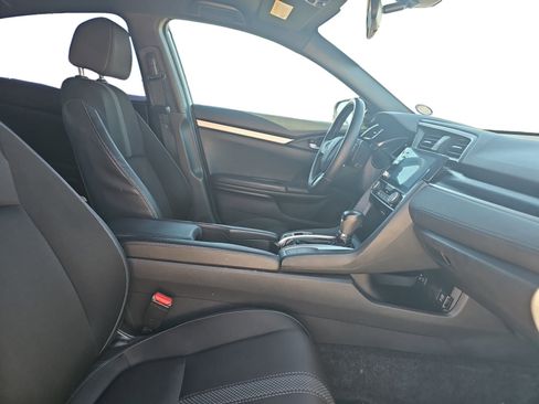 Used 2020 Honda Civic Sport image 17