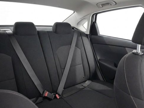 Used 2024 Kia Forte LXS FWD image 17