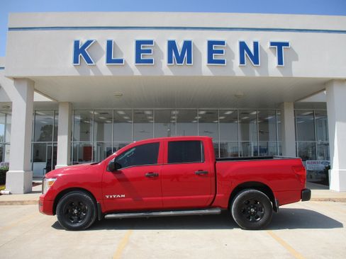 Used 2021 Nissan Titan S w/ S Utility Package AWD/4WD image 1