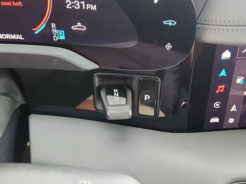 Certified 2025 Porsche Taycan image 13