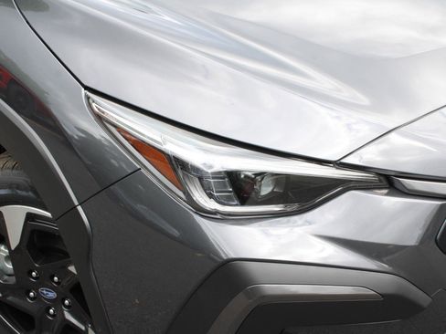 New 2025 Subaru Crosstrek 2.5i Limited w/ Popular Package #3A image 2