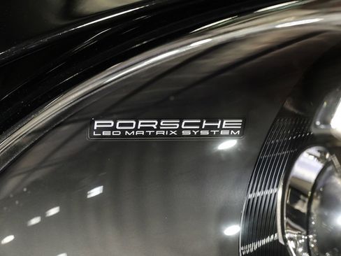 Used 2021 Porsche 911 Targa 4S image 30