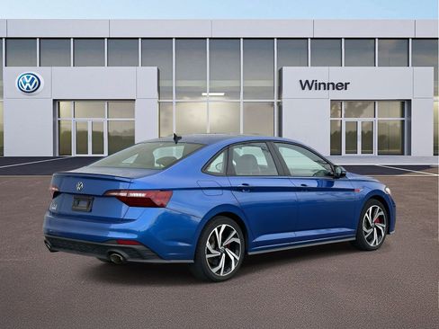 Used 2023 Volkswagen Jetta GLI Autobahn image 4