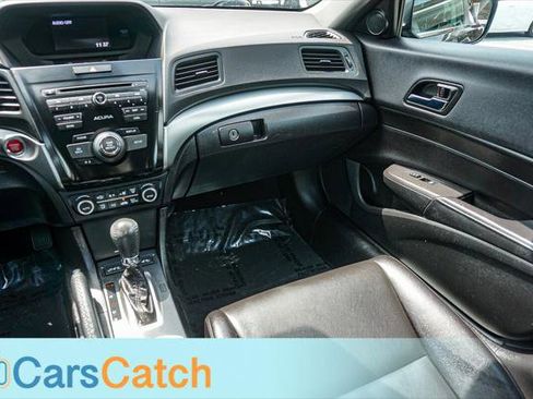 Used 2017 Acura ILX FWD image 28
