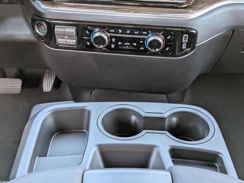 New 2026 GMC Sierra 1500 Elevation image 20