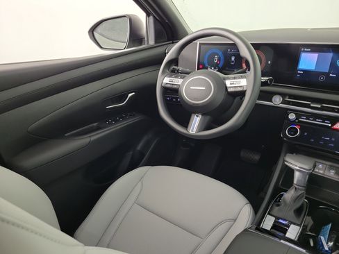 New 2025 Hyundai Santa Cruz SEL image 5