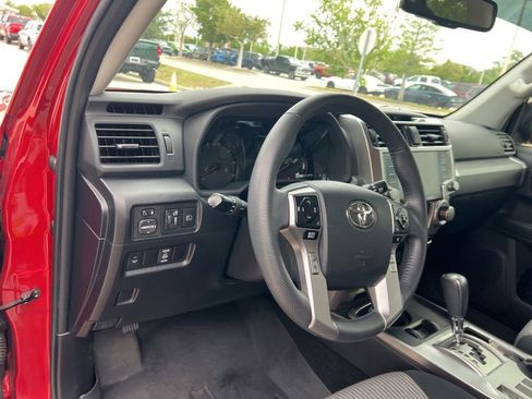 Used 2021 Toyota 4Runner SR5 RWD image 35