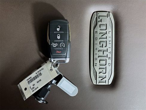 New 2026 RAM 2500 Limited w/ Towing Technology Group image 20