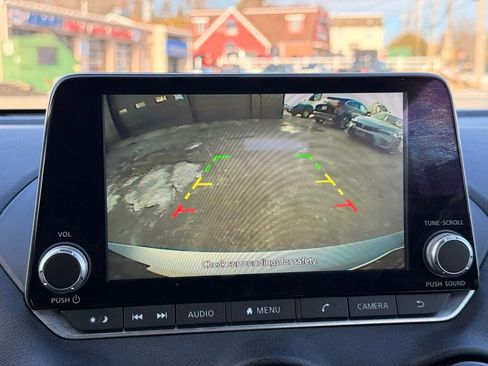 Used 2023 Nissan Sentra SV image 34