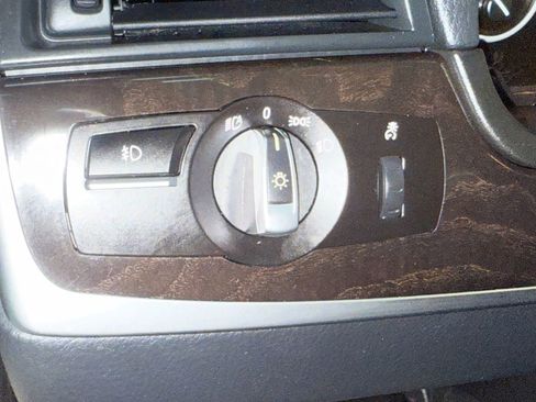 Used 2016 BMW 528i Sedan image 24