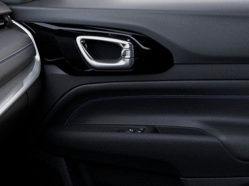 New 2026 Jeep Compass Limited image 16