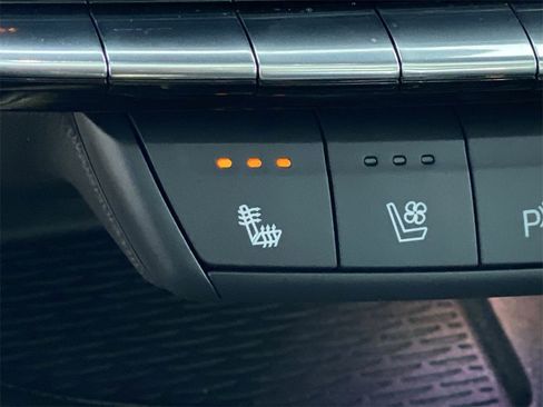 Used 2025 Cadillac CT5 Sport w/ Sun And Sound Package image 28