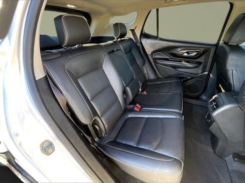 Used 2018 GMC Terrain Denali w/ Advanced Safety Package image 27