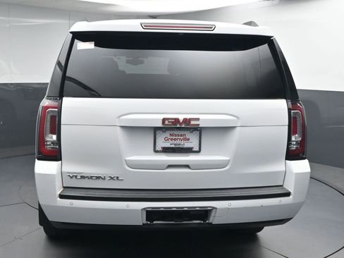 Used 2017 GMC Yukon XL SLE w/ SLE Value Package RWD image 6
