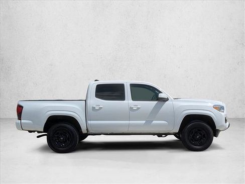 Used 2023 Toyota Tacoma SR AWD/4WD image 4