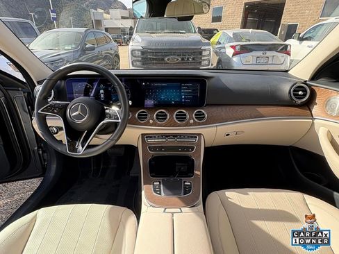 Used 2023 Mercedes-Benz E 350 4MATIC Sedan image 25
