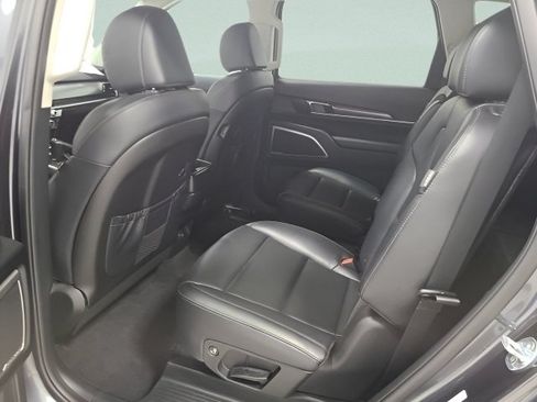 Used 2024 Kia Telluride S w/ S Sunroof Package AWD/4WD image 18