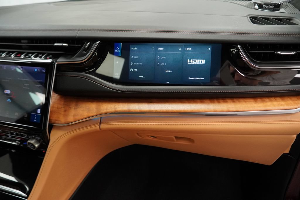 Certified 2025 Jeep Grand Cherokee Summit AWD/4WD image 47
