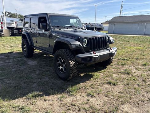 Used 2020 Jeep Wrangler Unlimited Rubicon AWD/4WD image 3